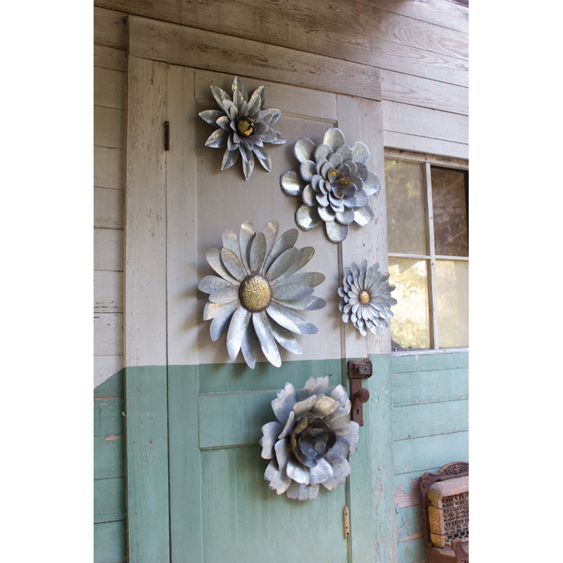 Gracie Oaks 5 Piece Galvanized Metal Flower Hanging Wall Décor Set